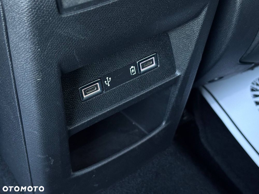 Peugeot 308 1.5 BlueHDi Allure Pack S&S EAT8 - 24