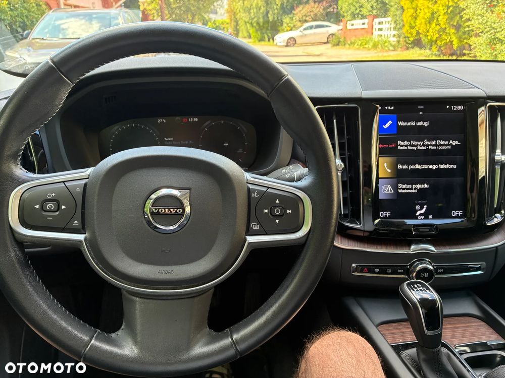 Volvo XC 60 D4 Momentum - 11