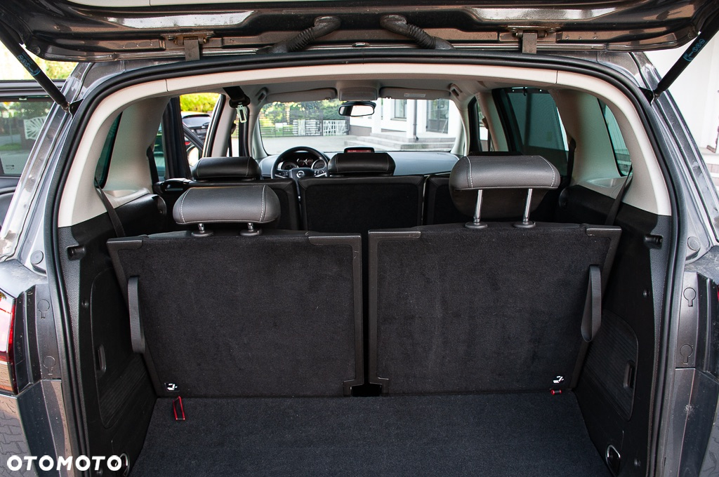Opel Zafira - 28