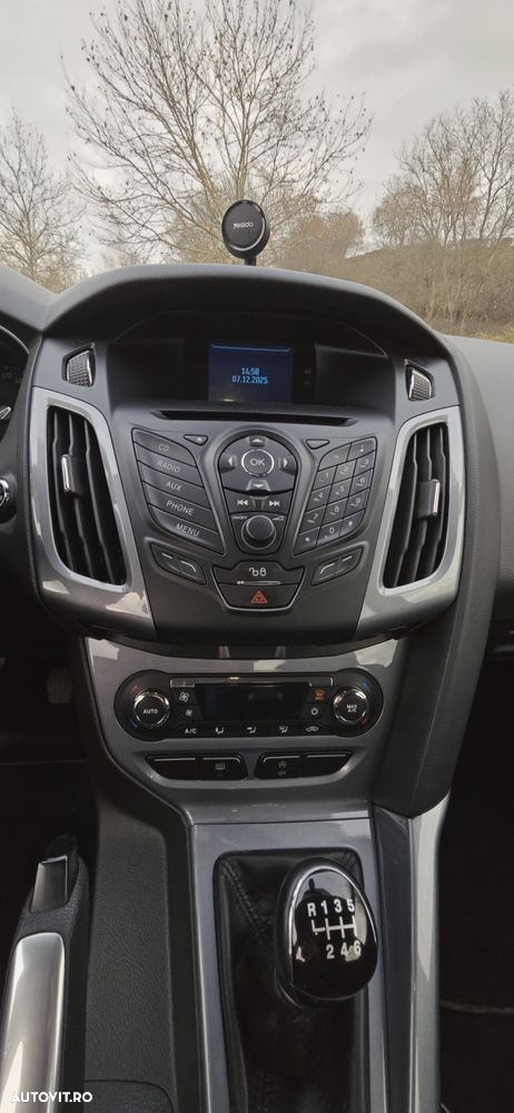 Ford Focus 1.6 TDCI DPF Titanium - 3