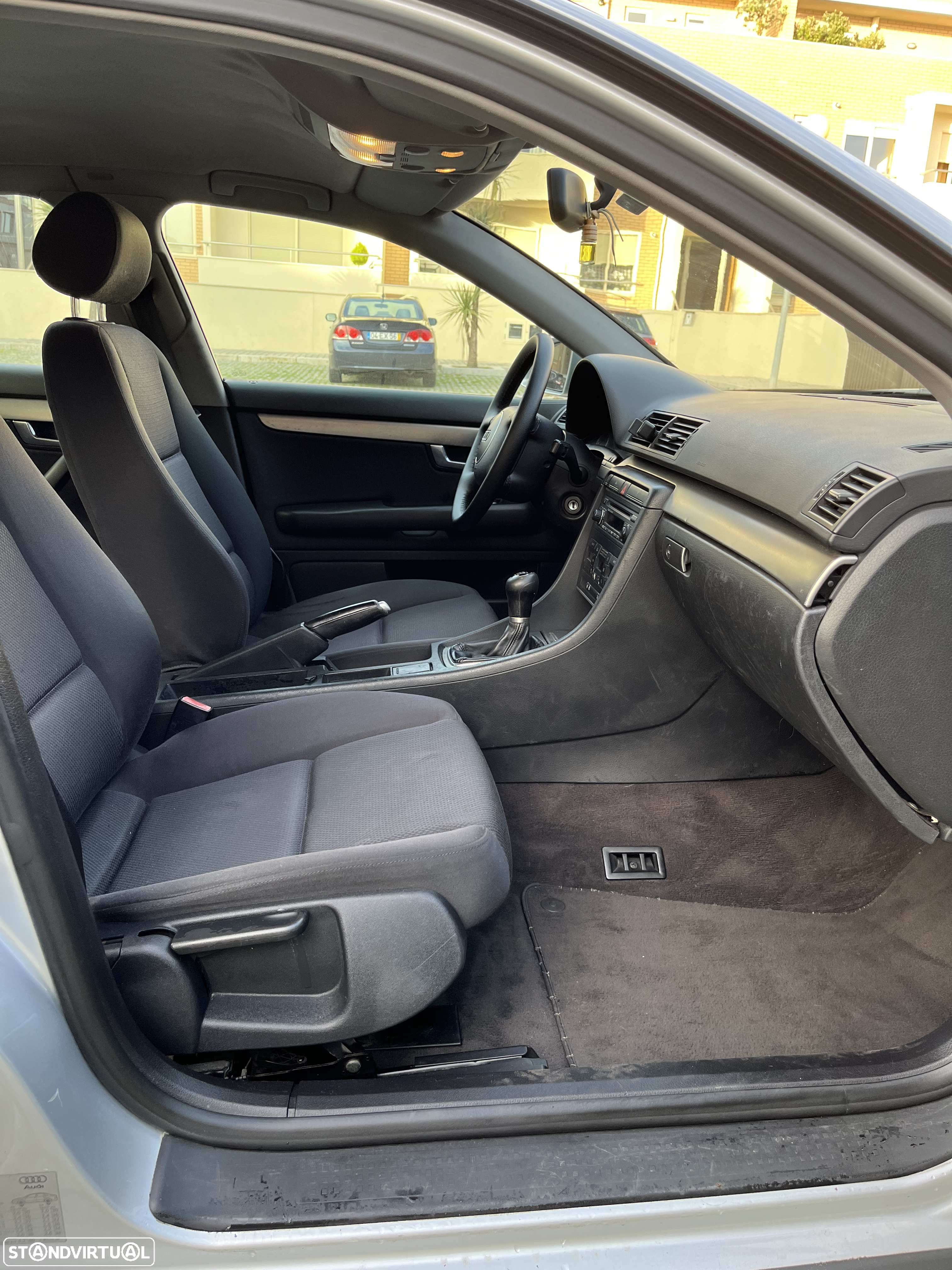 Audi A4 1.6 - 8