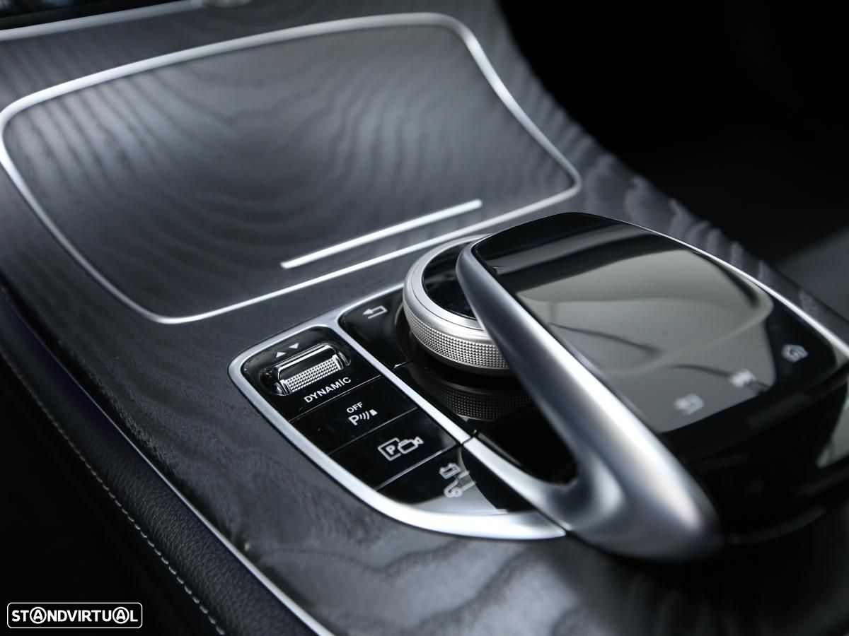 Mercedes-Benz E 300 de AMG Line - 26