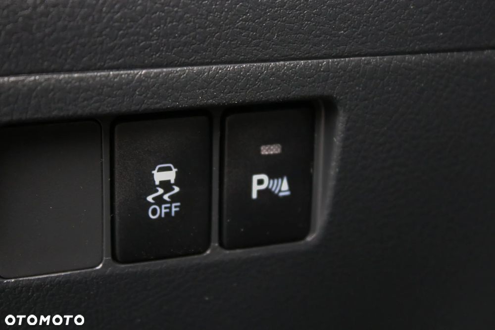 Toyota Verso 2.0 D-4D Executive - 34