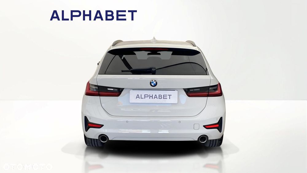 BMW Seria 3 318i Advantage - 4