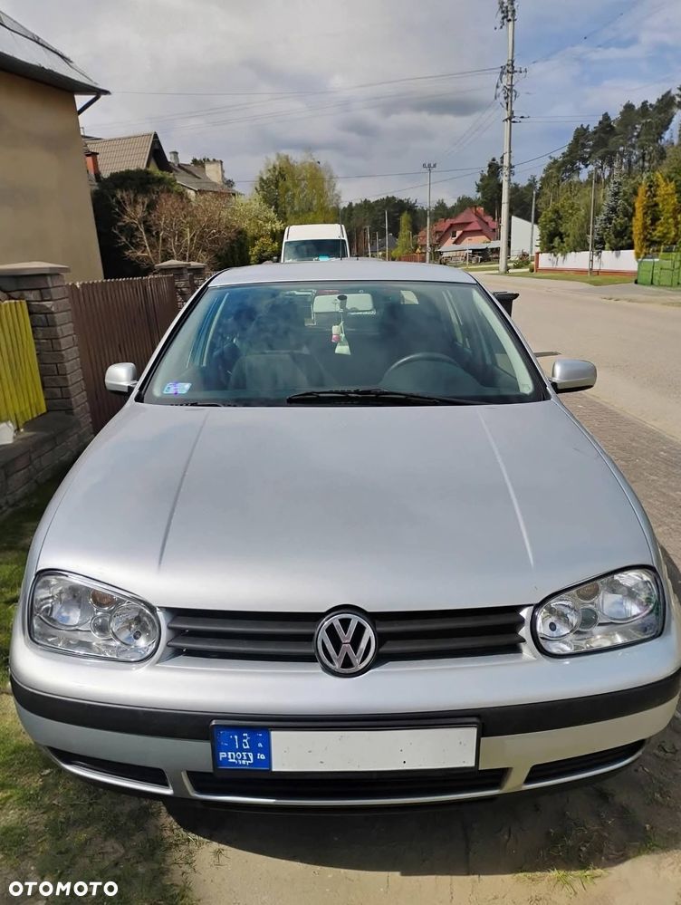 Volkswagen Golf 1.4 Basis - 1