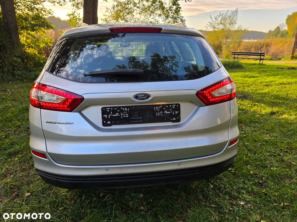 Ford Mondeo 2.0 TDCi ECOnetic Start-Stopp Business Edition - 18
