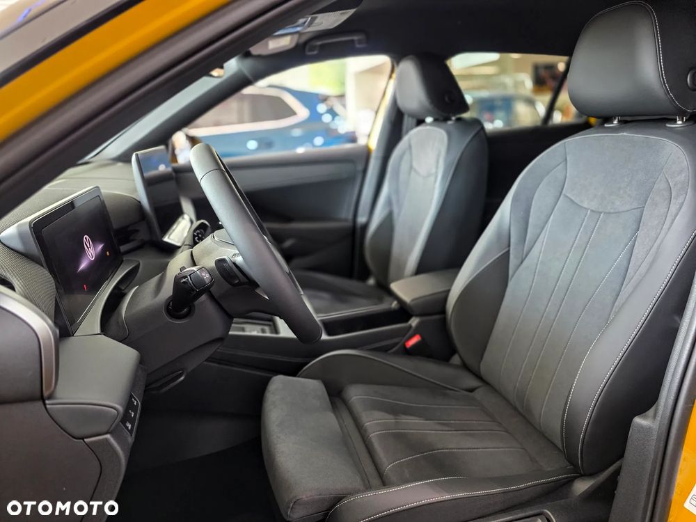 Volkswagen T-Roc 1.5 eTSI Style DSG - 12