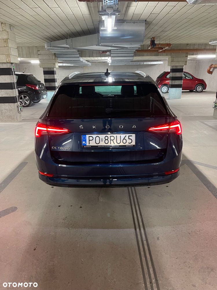 Skoda Octavia 2.0 TDI SCR Style DSG - 6
