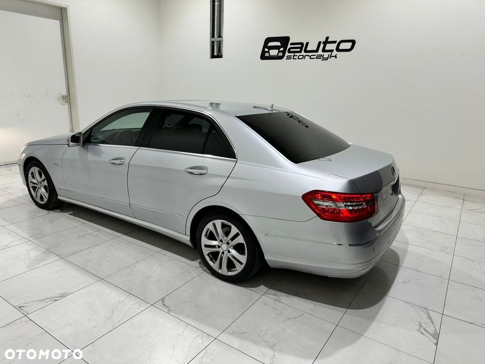 Mercedes-Benz Klasa E - 5