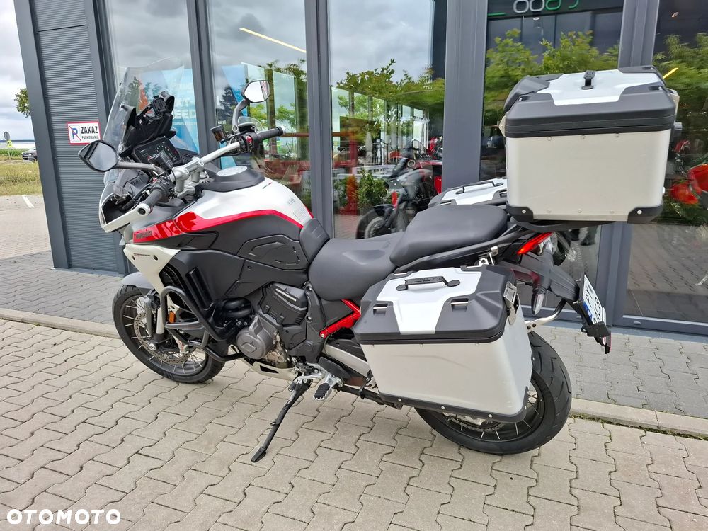 Ducati Multistrada - 11