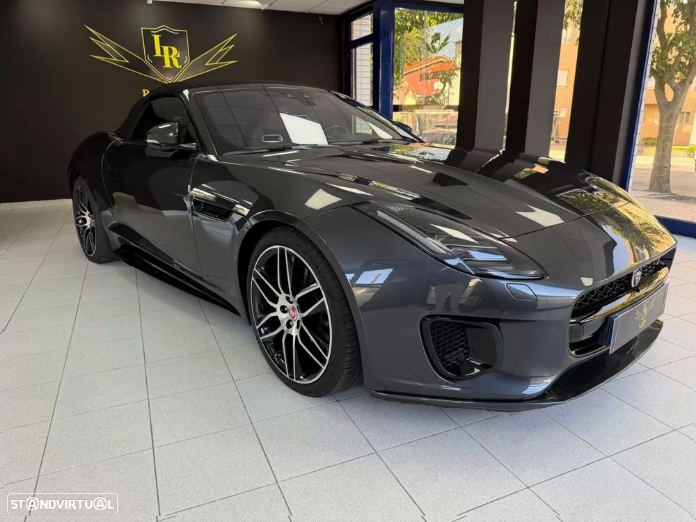 Jaguar F-Type 2.0 i4 Chequered Flag - 3