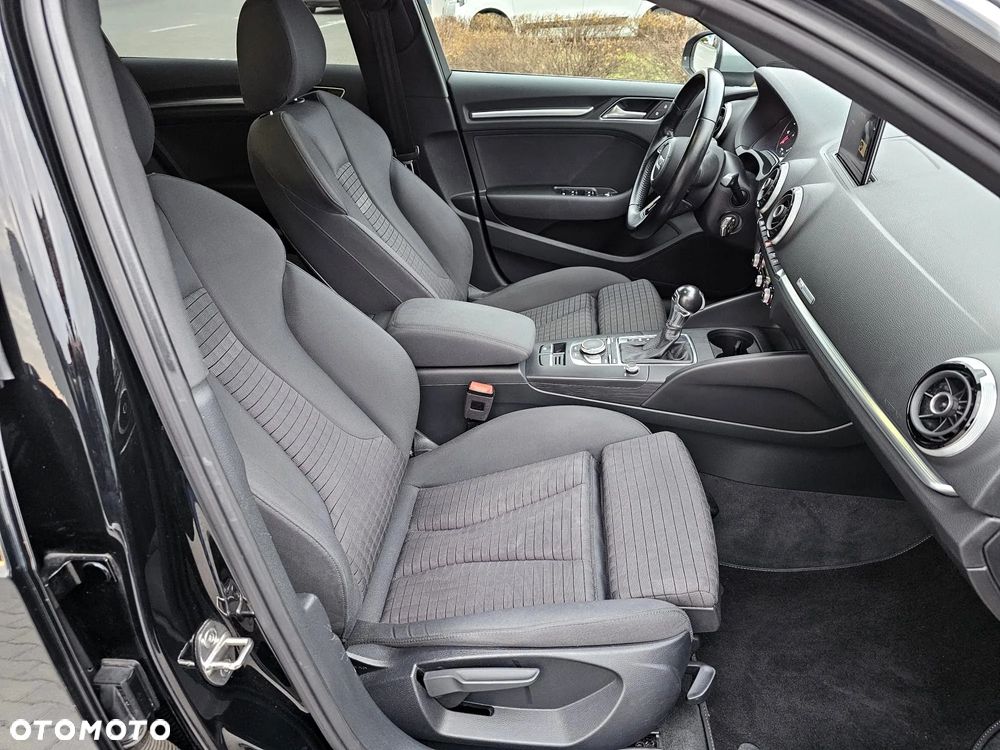 Audi A3 Sportback - 20