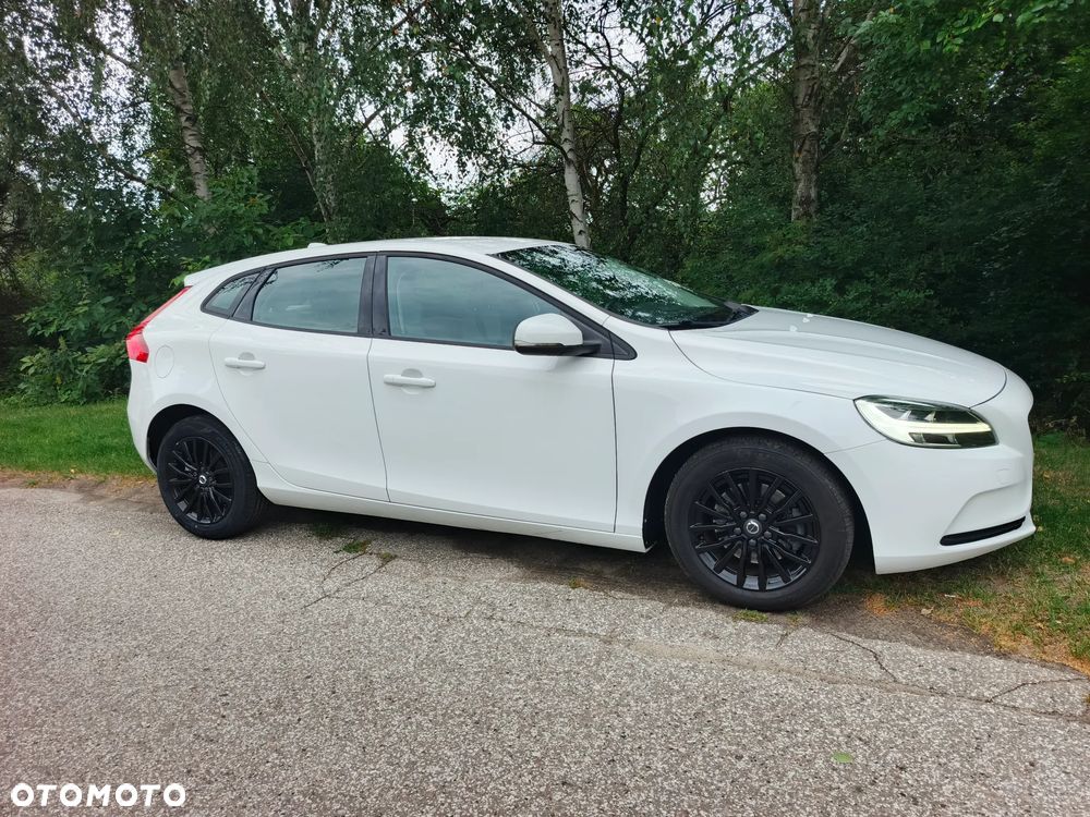 Volvo V40 - 2