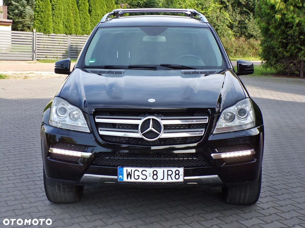 Mercedes-Benz GL 350 BlueTec - 18