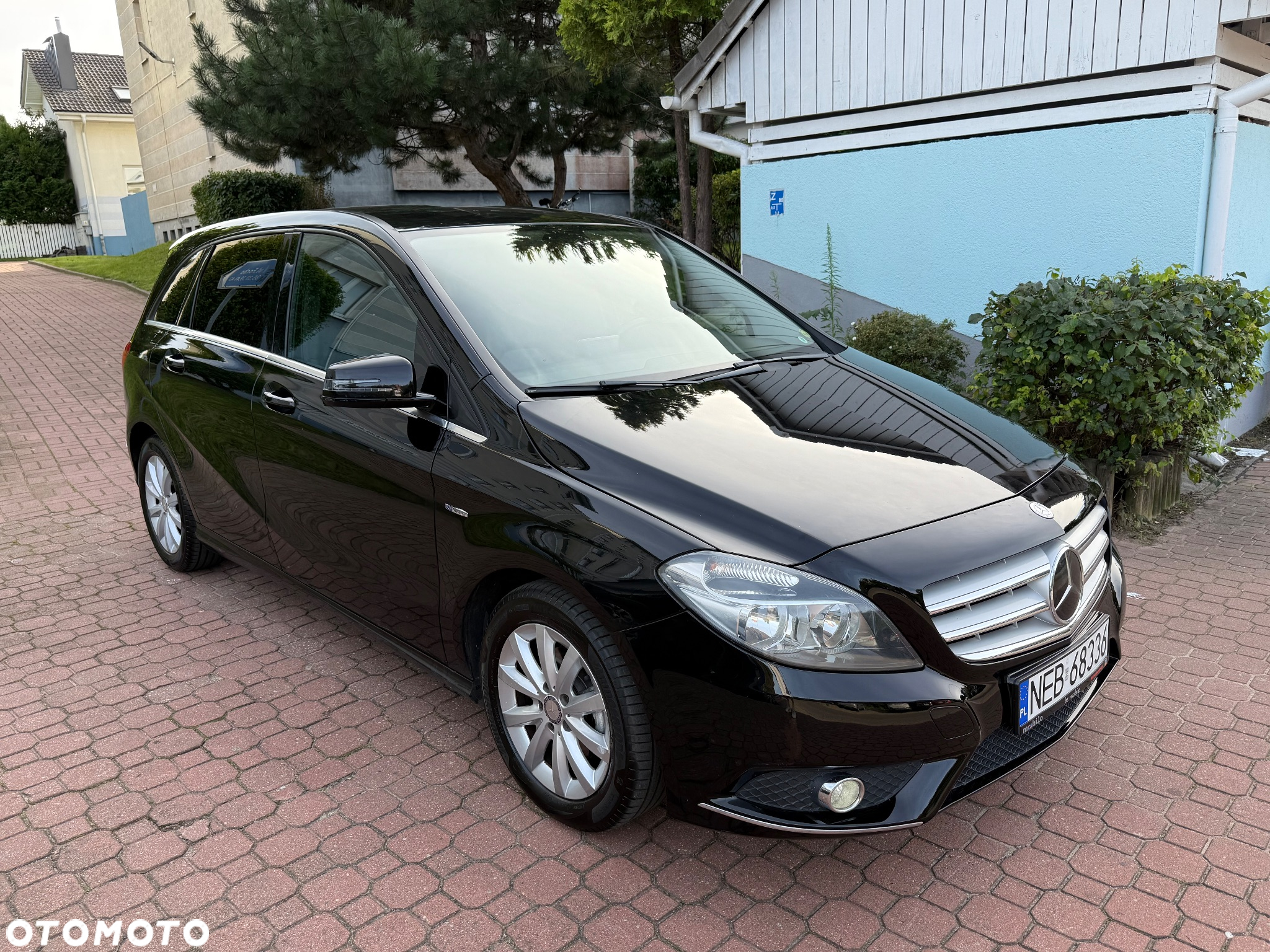 Mercedes-Benz Klasa B 180 BlueEFFICIENCY Edition - 2