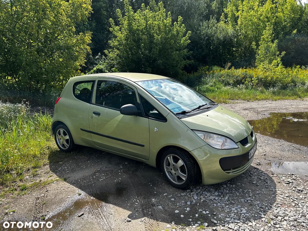 Mitsubishi Colt - 2