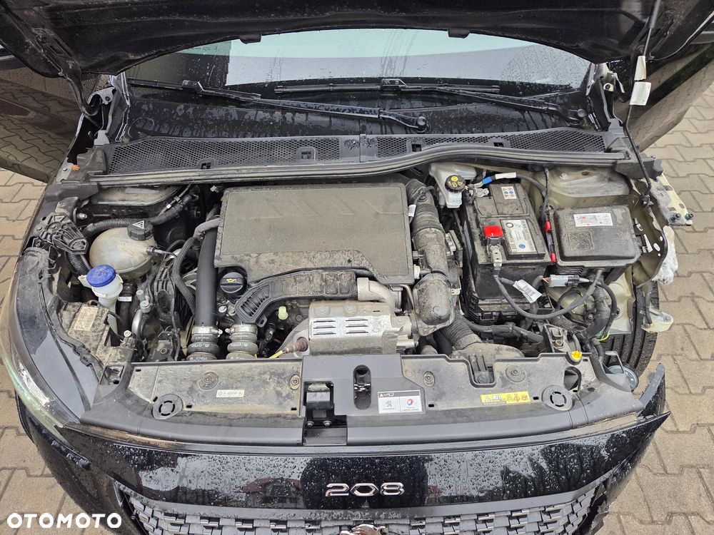 Peugeot 208 1.2 T Allure S&S - 15