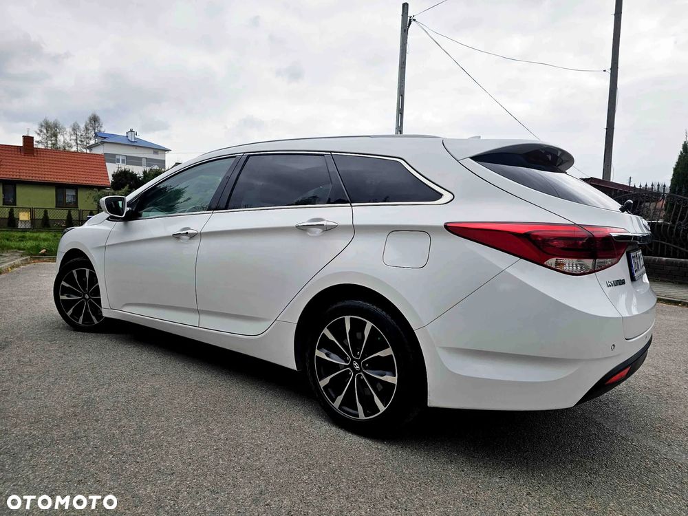 Hyundai i40 Kombi 1.7 CRDi Premium - 13