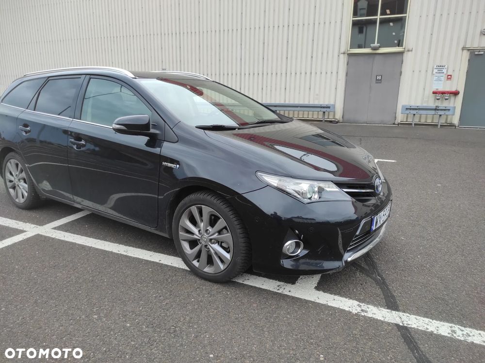 Toyota Auris 1.8 Travel - 2