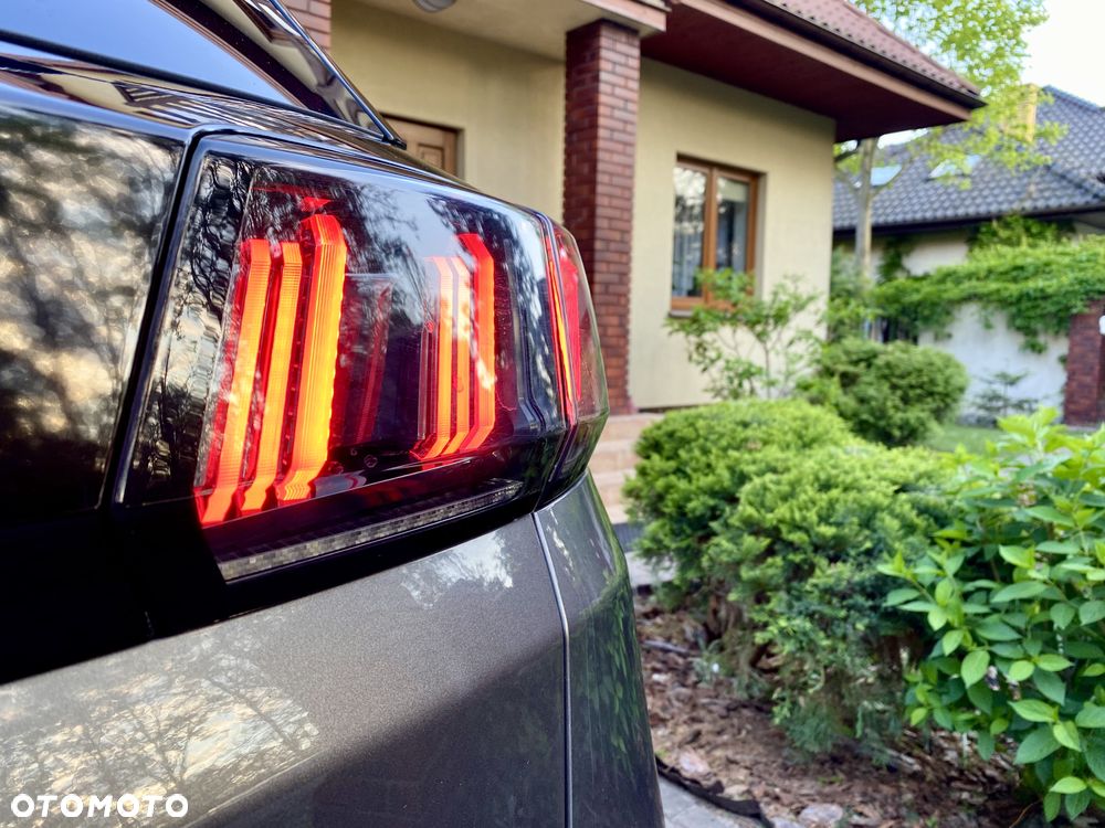 Peugeot 3008 1.2 PureTech Allure Pack S&S EAT8 - 13