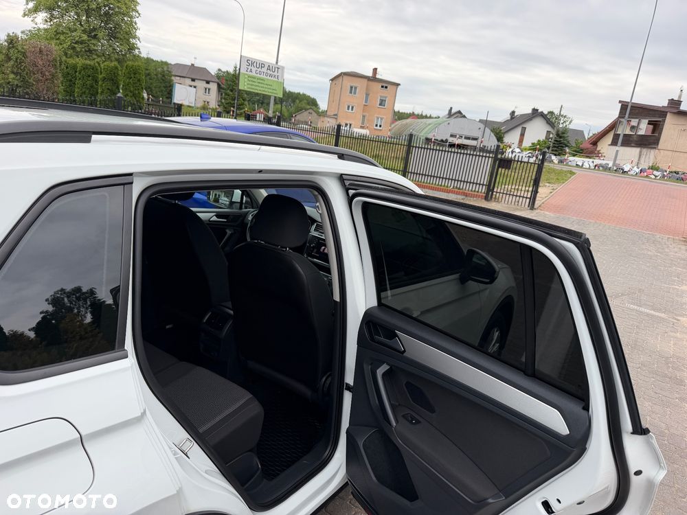 Volkswagen Tiguan 1.5 TSI EVO Comfortline - 15