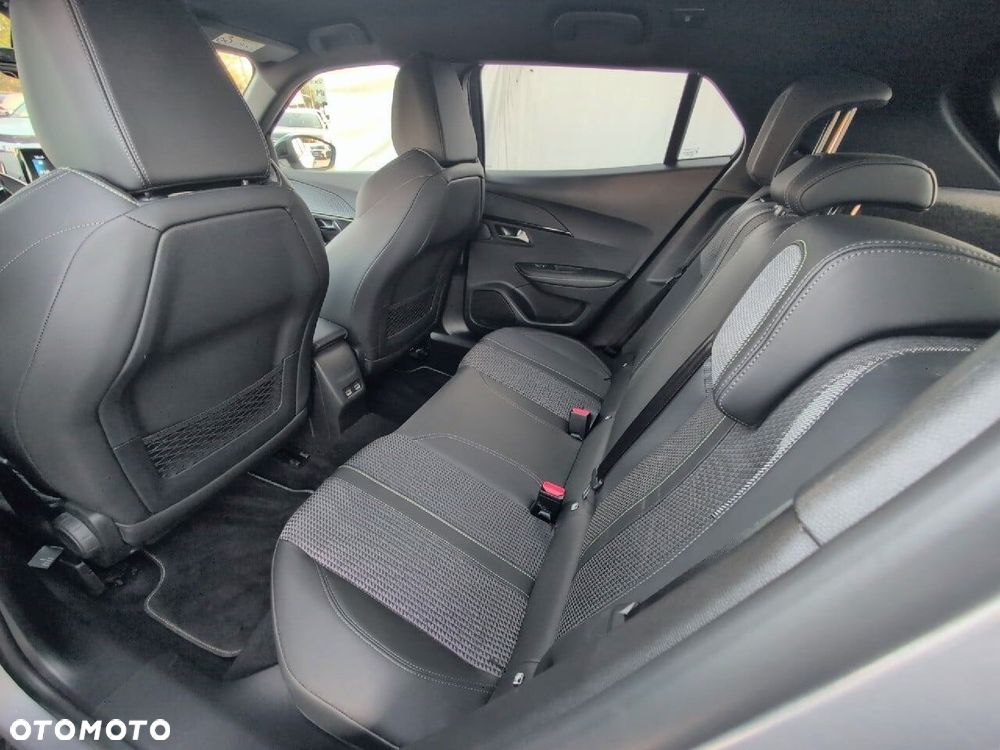 Peugeot 2008 1.2 PureTech GT S&S EAT8 - 10