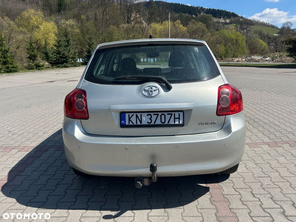 Toyota Auris 2.0 D-4D Sol - 5