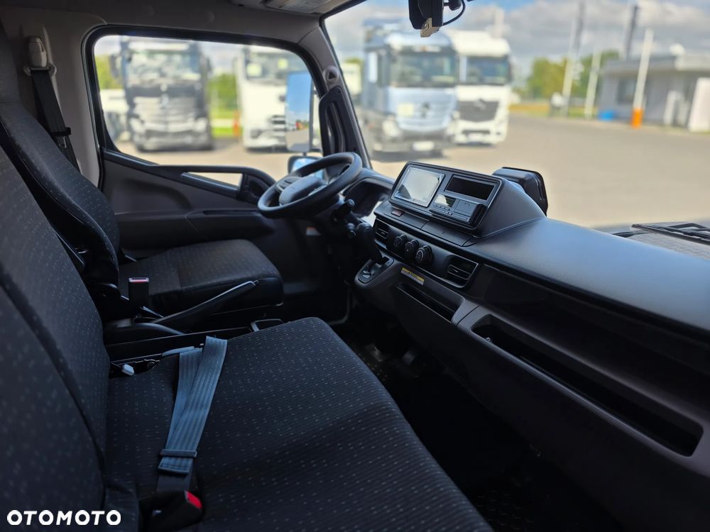 FUSO Canter 9C18 AMT 4x2 - 11
