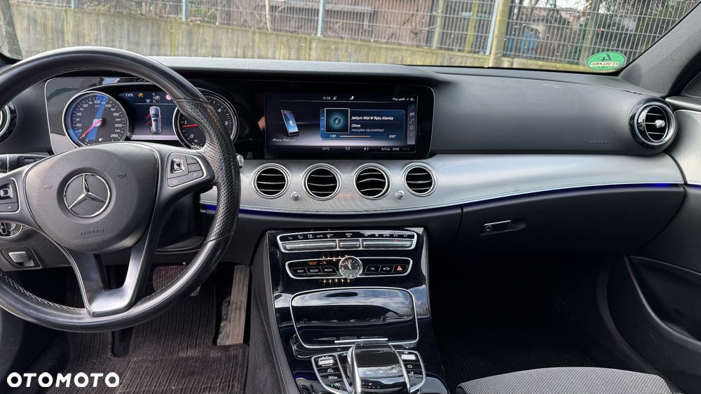 Mercedes-Benz Klasa E 220 d 9G-TRONIC - 18