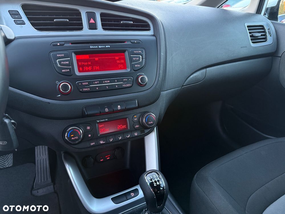 Kia Ceed 1.6 GDI Spirit - 29