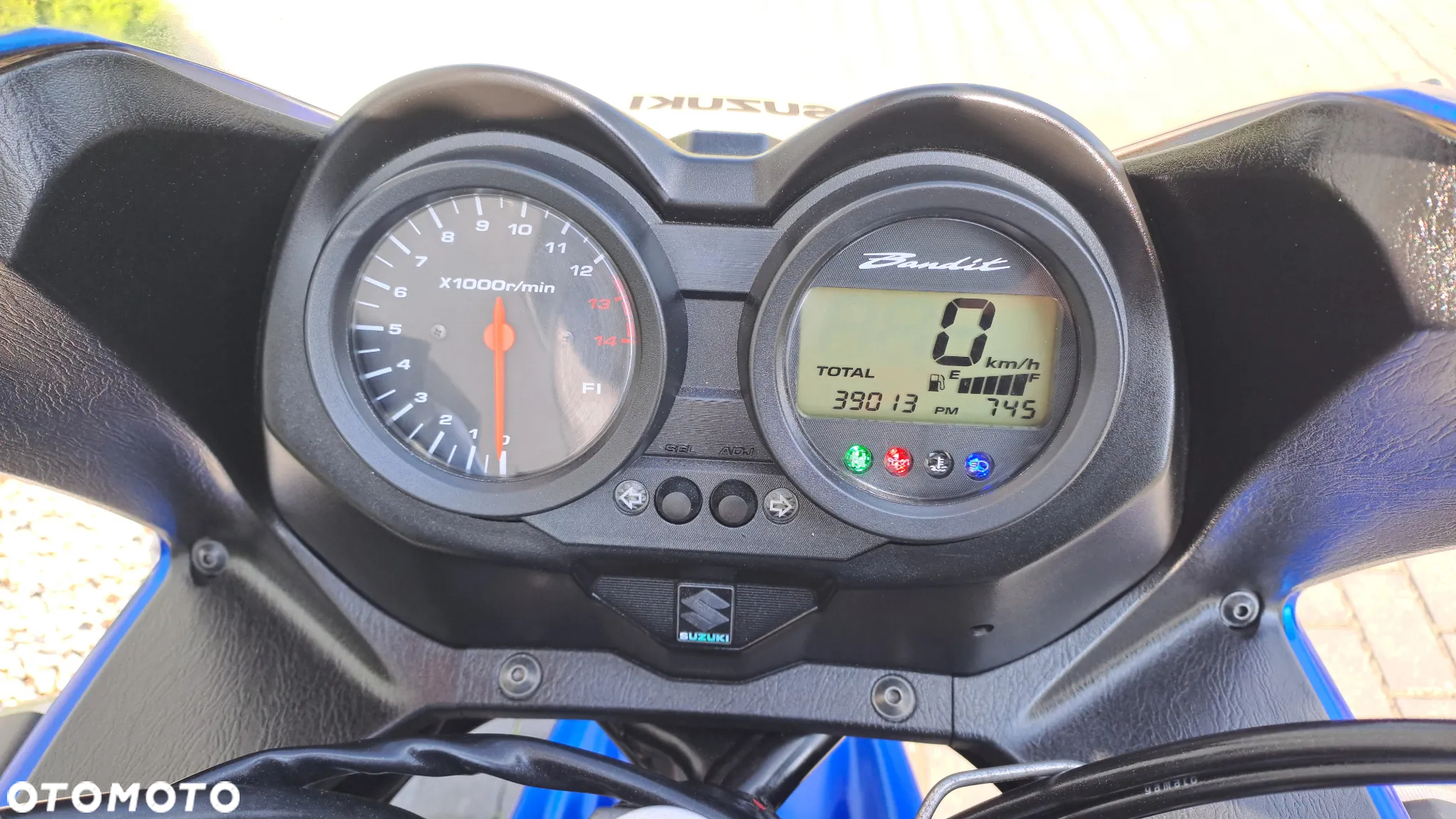 Suzuki Bandit - 20