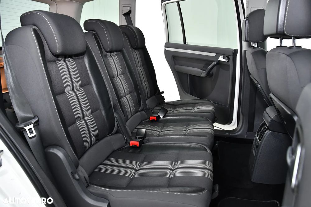 Volkswagen Touran 1.2 TSI BlueMotion Technology MATCH - 8