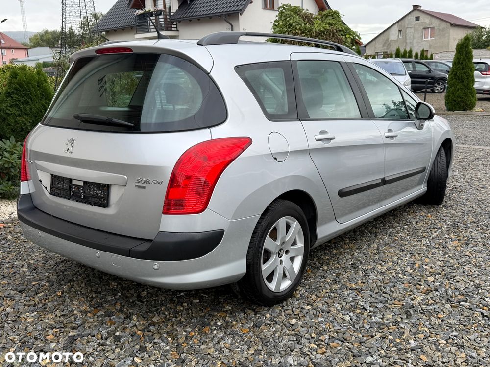Peugeot 308 e-HDi FAP 115 Stop&Start EGS6 Business Line Niveau 1 - 18