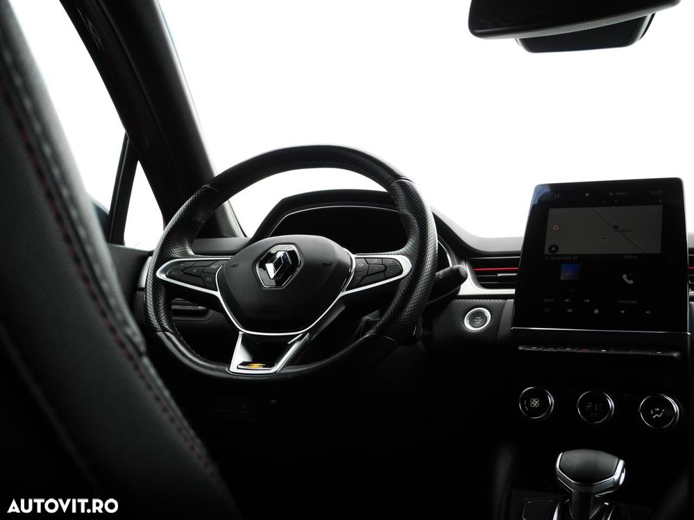 Renault Captur PHEV 160 Techno - 8