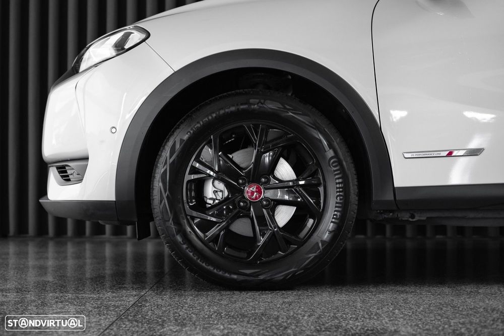 DS DS3 Crossback E-TENSE PERFORMANCE LINE - 8