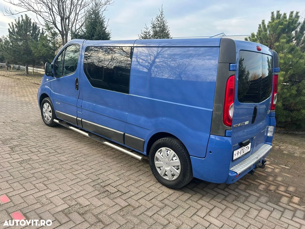 Renault Trafic 2.0 dCi 115 L2H1 - 7