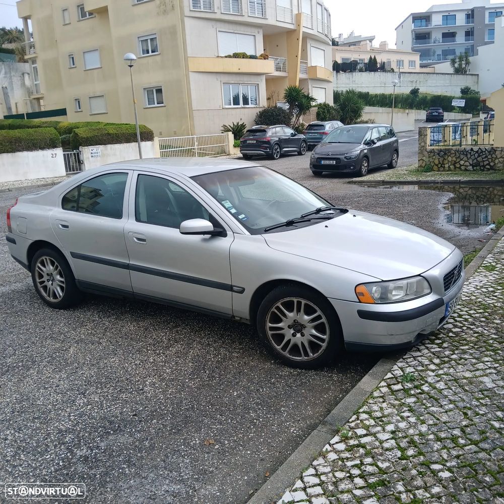 Volvo S60 2.4 D5 - 2