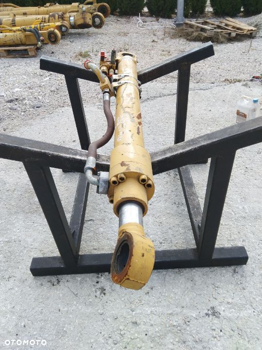 Siłownik Cat Caterpillar 320 315 316 322 323 330 M312 311 312E 318 [D-155 S-60/70 T-70] - 2