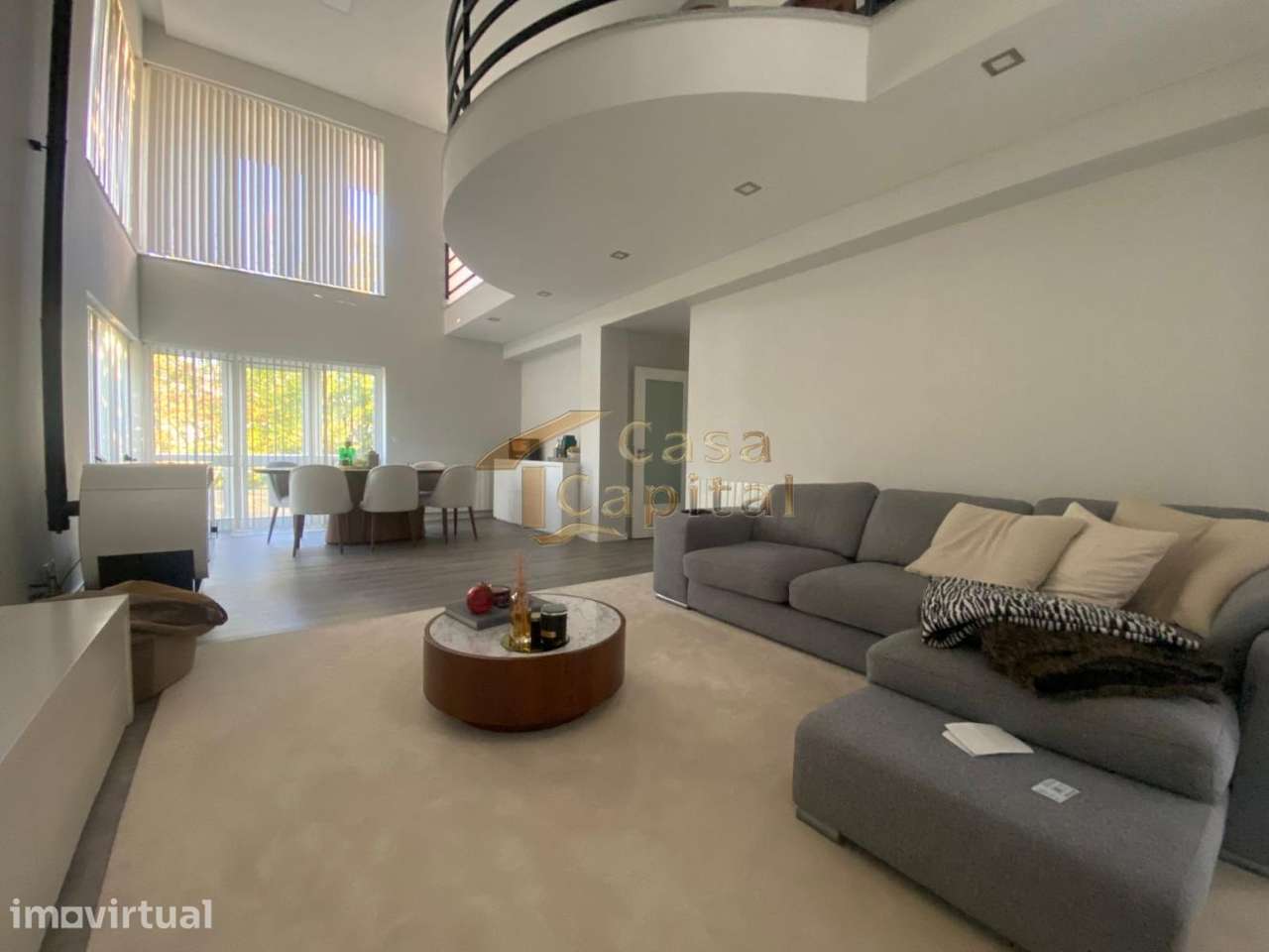 Apartamento T4 Duplex - Grande imagem: 3/46