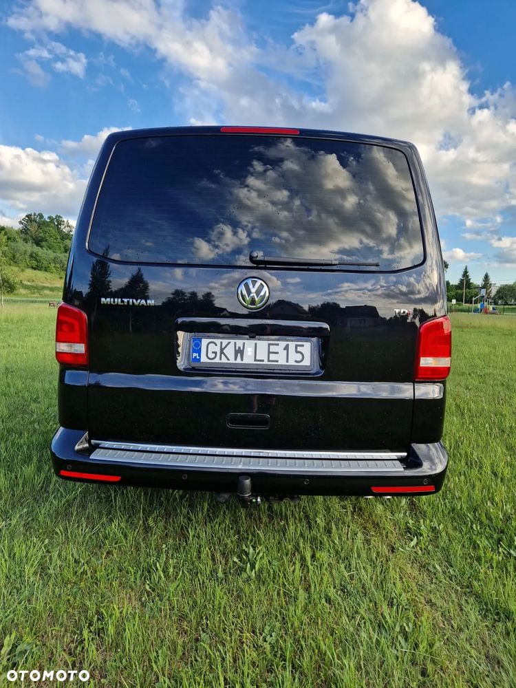 Volkswagen Multivan - 5
