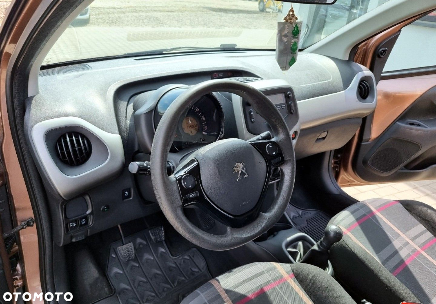 Peugeot 108 - 21