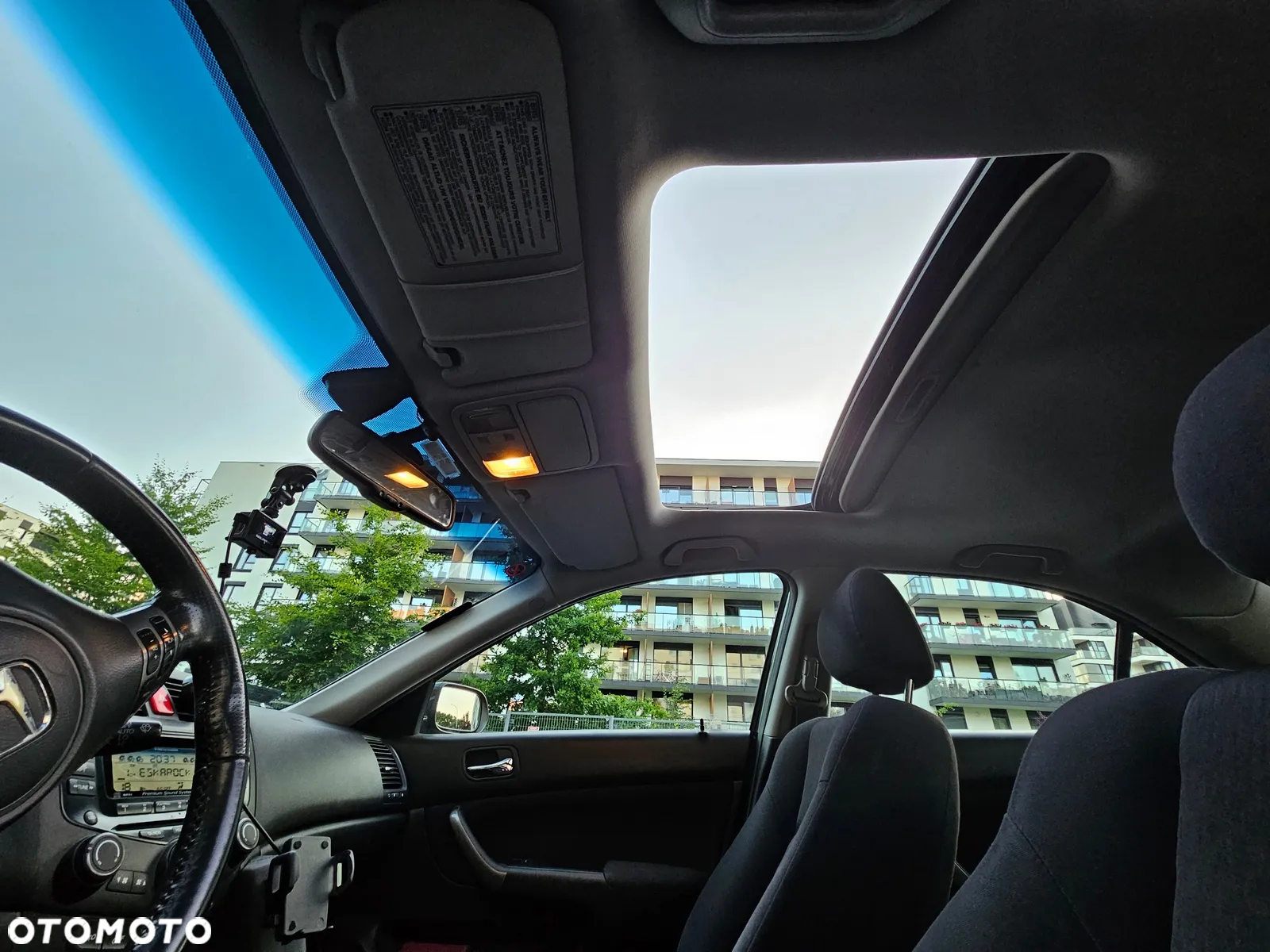 Honda Accord 2.0 Executive - 9