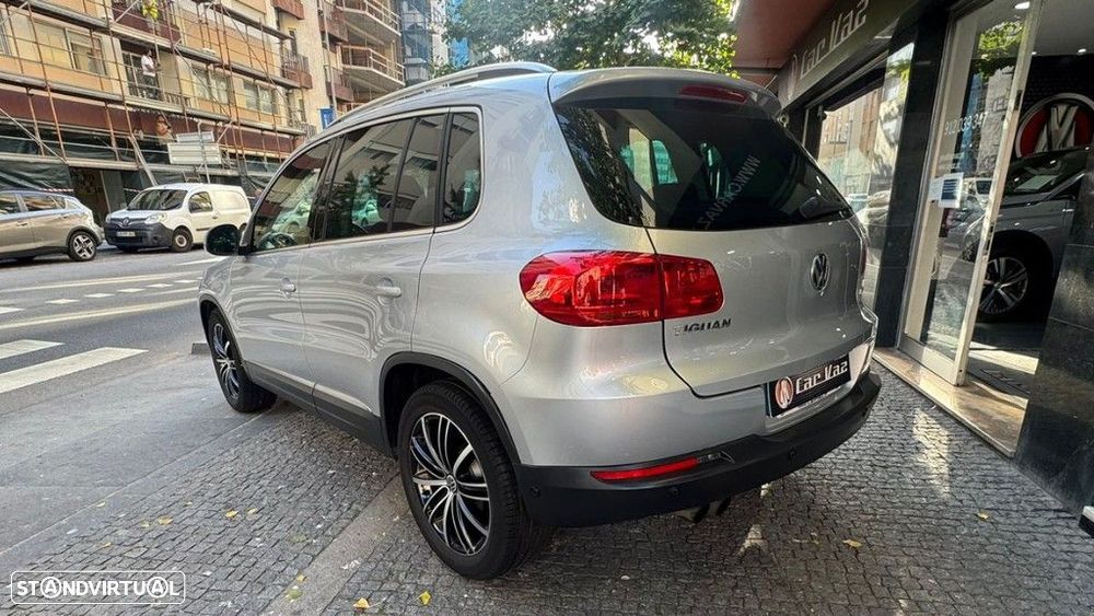 VW Tiguan 2.0 TDi Sport BlueMotion - 7