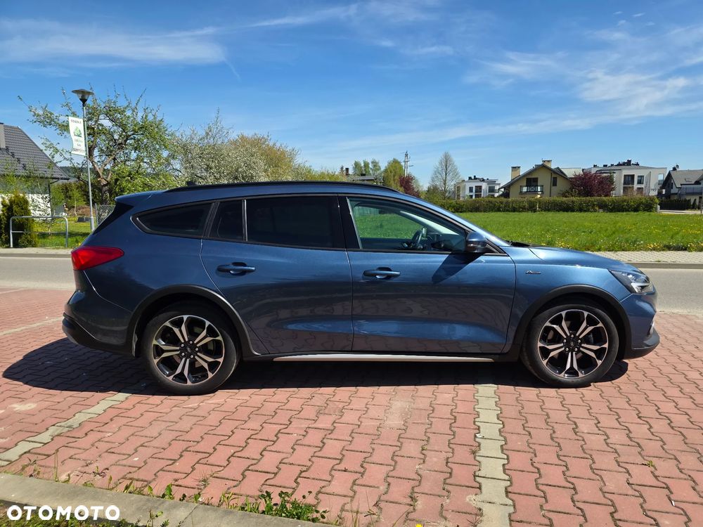 Ford Focus SW 2.0 EcoBlue S&S ACTIVE X - 6