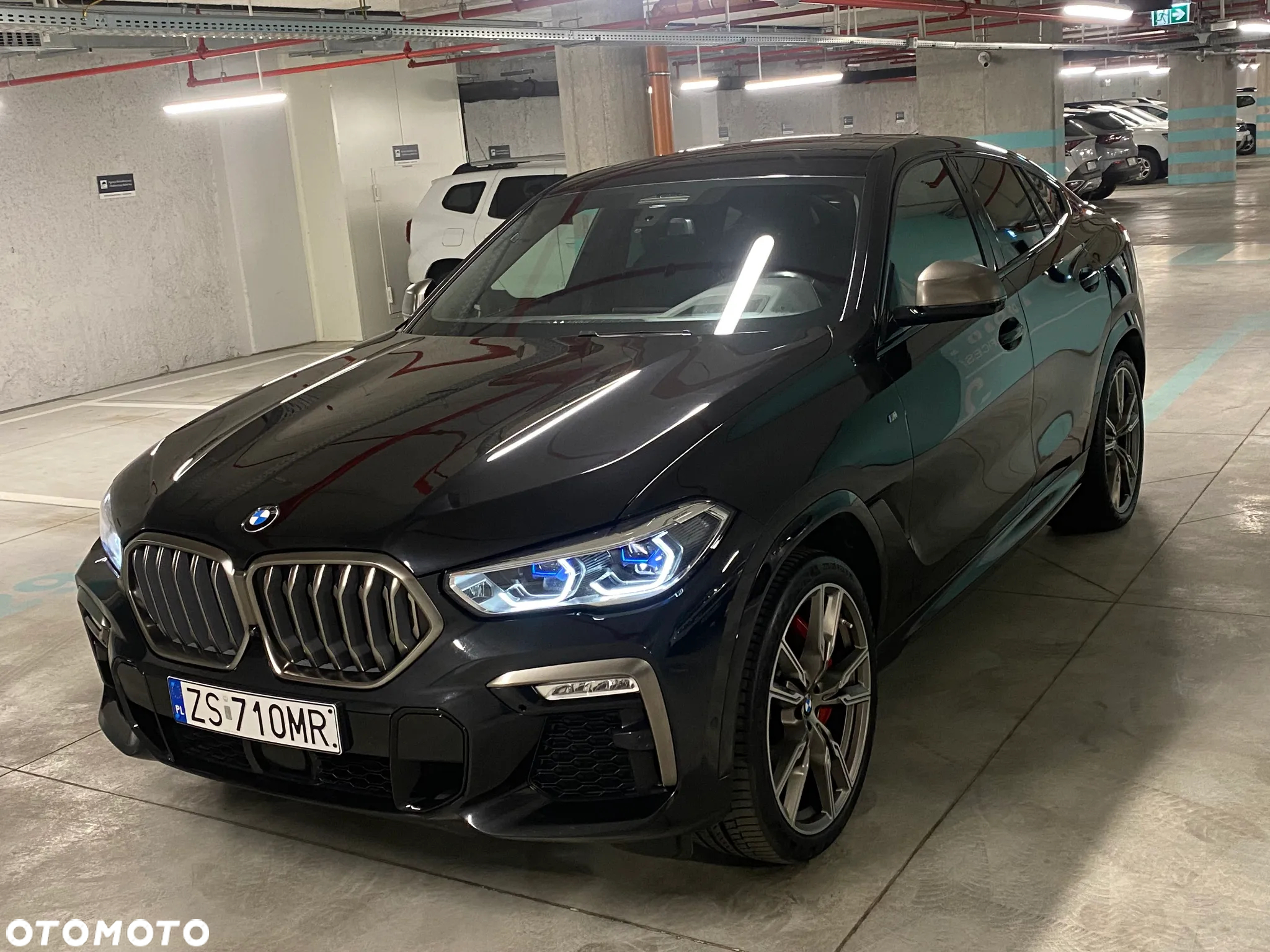 BMW X6M - 10