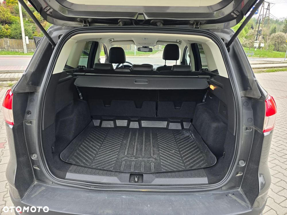 Ford Kuga 2.0 TDCi 4WD Titanium - 22