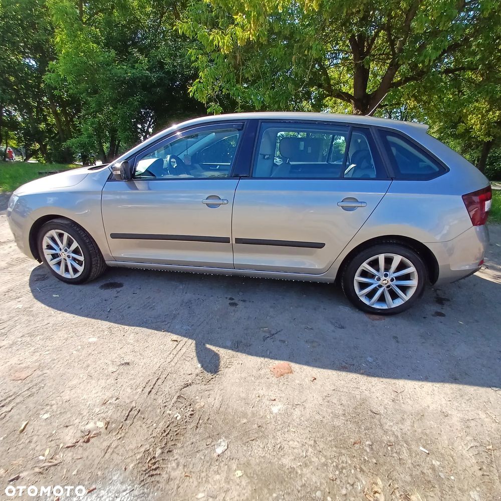 Skoda RAPID 1.0 TSI Style - 10