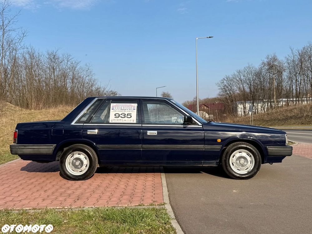 Nissan Laurel 2.8 GL D - 7