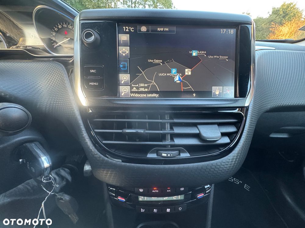 Peugeot 2008 PureTech 110 Stop&Start Crossway - 36