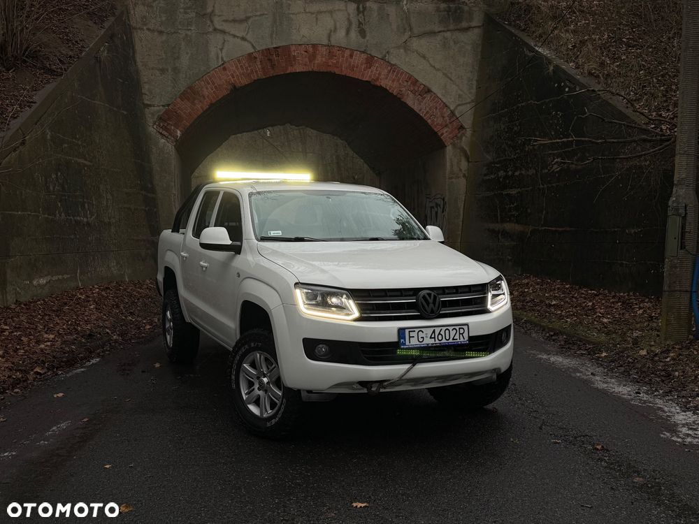 Volkswagen Amarok - 1
